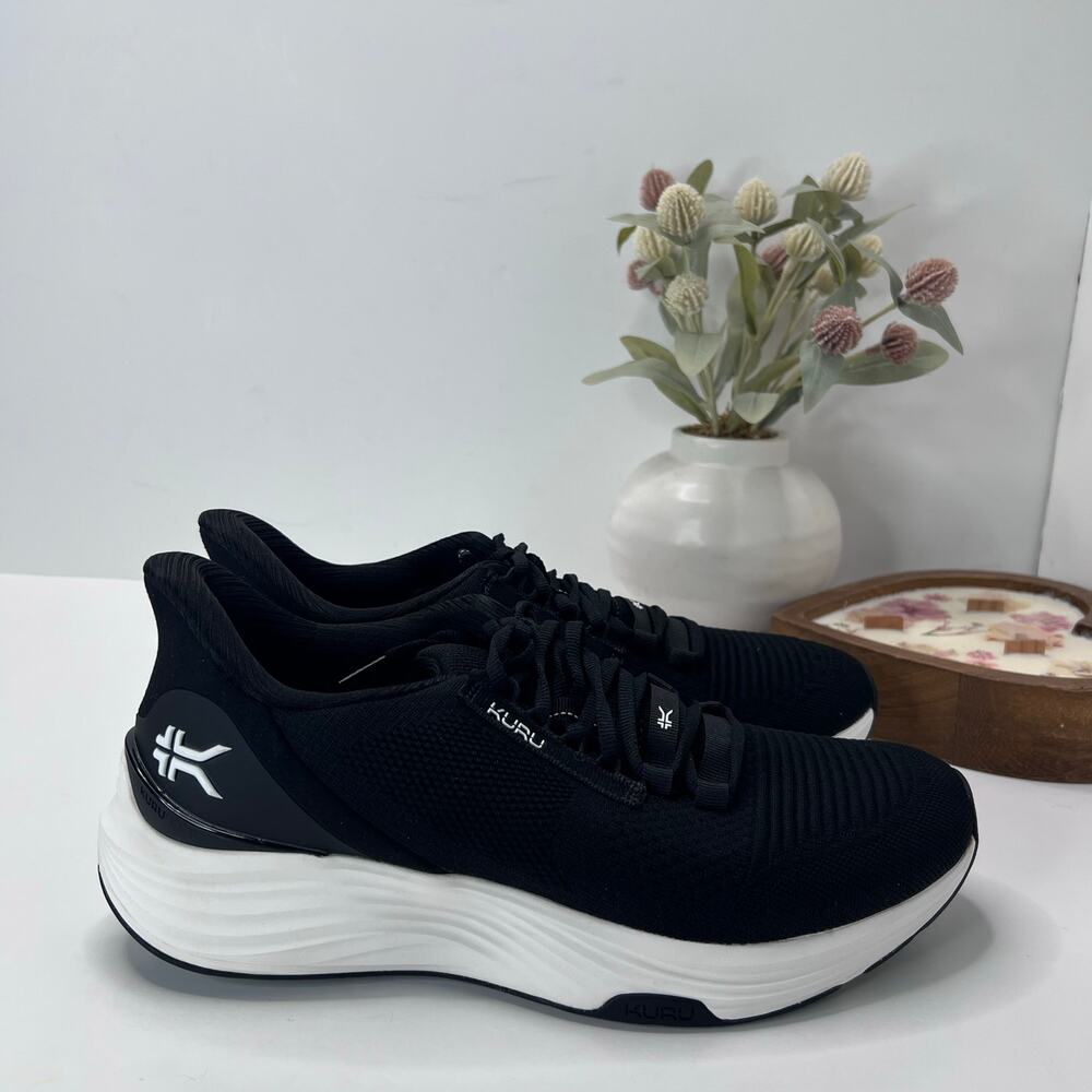 Kuru Atom 2 Walking Comfort Sneaker Jet Black/White Men 9.5 Medium Tried On